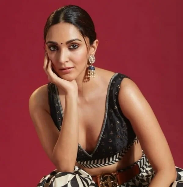 ﻿Kiara-Advani-Alumni